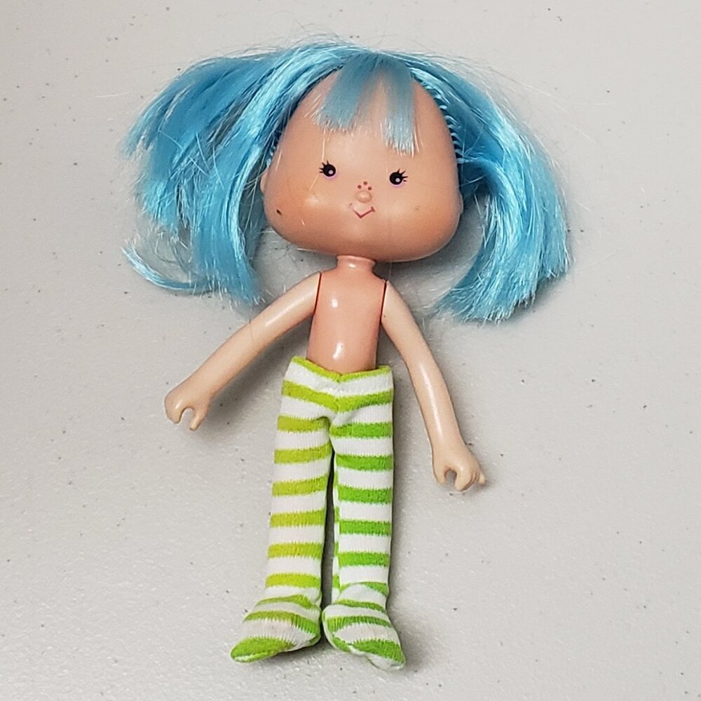 Strawberry Shortcake's Blueberry Muffin Doll